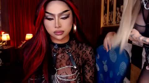 Snapshot of unforgettablebrianna chatting on April 30, 9:08 pm BRIANNA online show from April 30, 9:08 pm