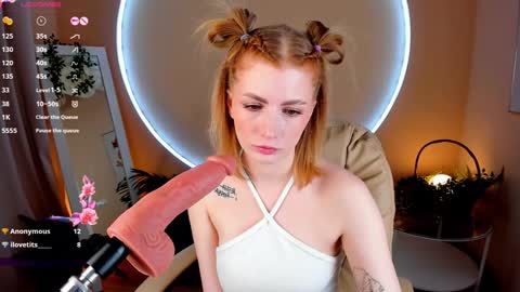 Call me Mira  thumbs up its make me happy online show from December 3, 5:23 pm