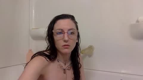 Lola Moonstone online show from January 11, 4:12 pm