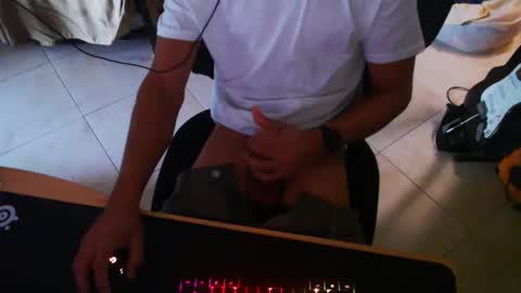 unicornflowers online show from January 5, 6:24 pm