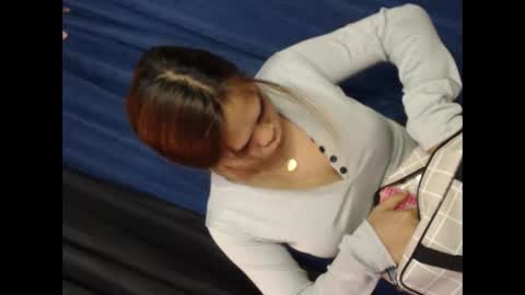 Snapshot of unknown_trans18 chatting on November 3, 11:37 pm unknown_trans18 online show from November 3, 11:37 pm