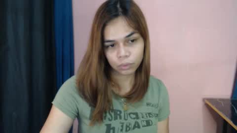 Snapshot of unknown_trans18 chatting on November 28, 11:51 pm unknown_trans18 online show from November 28, 11:51 pm