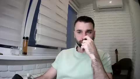 SlavaVibes online show from April 4, 4:59 pm