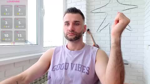 Snapshot of unnknow2024 chatting on May 31, 1:40 pm SlavaVibes online show from May 31, 1:40 pm