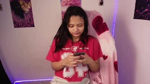 new INSTA   online show from May 31, 12:52 am