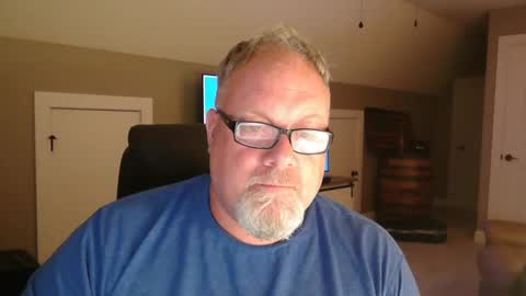 up2later online show from October 2, 3:24 am