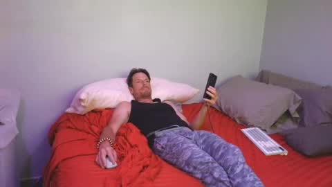 Snapshot of upallnight3654 chatting on July 26, 6:48 pm upallnight3654 online show from July 26, 6:48 pm