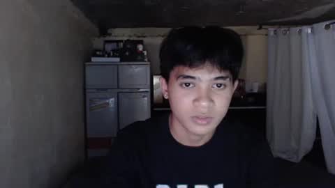 Snapshot of ur_asianversarap chatting on February 6, 4:50 am asian versarap online show from February 6, 4:50 am