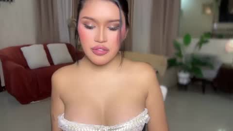 Snapshot of ur_bombshellpatty chatting on July 2, 11:05 am ur_bombshellpatty online show from July 2, 11:05 am