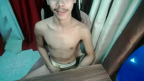 ur_boy_bryan online show from April 8, 6:41 pm