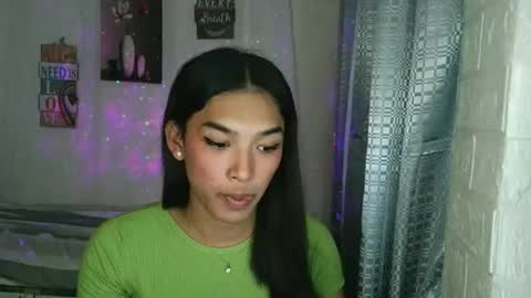 ur_dazzlingmorenaxx online show from November 20, 2:12 am