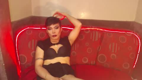 MISS ANNA online show from March 9, 3:10 am