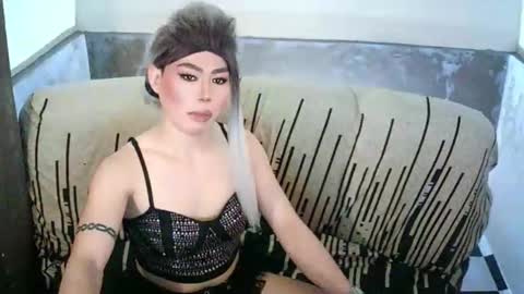 MISS ANNA online show from April 5, 1:41 pm