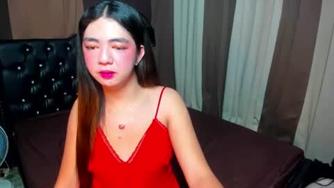 ur_girl_dwalker online show from June 9, 5:19 am