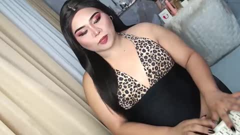 KENDRA CUTIEE online show from January 12, 2:11 pm