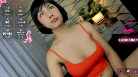 Snapshot of ur_lady_georgina chatting on July 12, 9:17 pm georgina online show from July 12, 9:17 pm