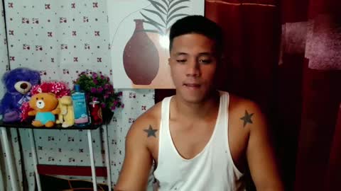 Snapshot of ur_pinoydave chatting on January 20, 2:57 pm Dave online show from January 20, 2:57 pm