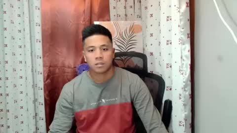 Snapshot of ur_pinoydave chatting on February 12, 10:59 pm Dave online show from February 12, 10:59 pm
