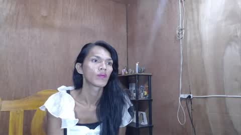 Ur Lovely Pricious online show from May 11, 4:04 pm