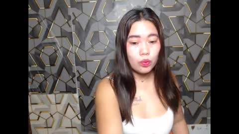 ur_prettychelsie18 online show from June 3, 6:46 pm