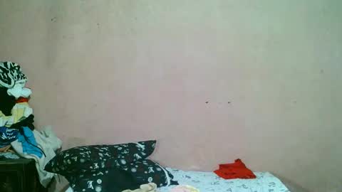 ur_sexybabe_ehra online show from March 22, 2:09 pm