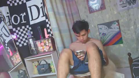 ur_shan21 online show from March 18, 6:44 pm