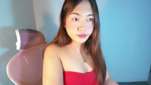 Snapshot of ur_sweet_ann chatting on June 24, 6:18 pm ur_sweet_ann online show from June 24, 6:18 pm