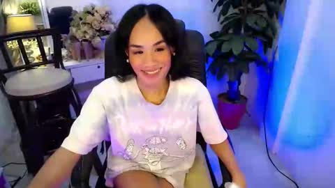 Snapshot of ur_sweet_atarah18 chatting on September 17, 9:49 pm Atarah online show from September 17, 9:49 pm