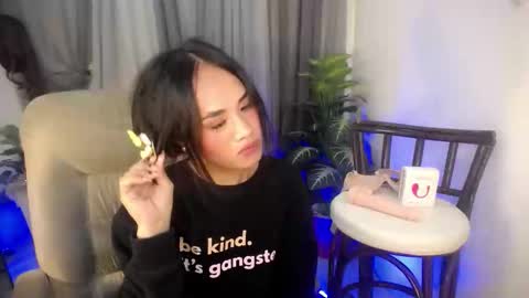 Snapshot of ur_sweet_atarah18 chatting on October 21, 11:00 am Atarah online show from October 21, 11:00 am