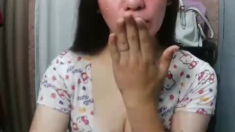 Snapshot of ur_yassy chatting on February 1, 9:35 pm ur_yassy online show from February 1, 9:35 pm