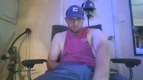 ur_zaddy4now online show from December 6, 2:02 am