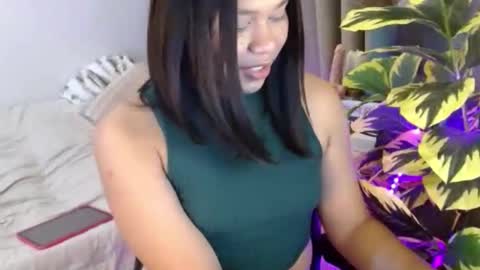 urasian_bella23 online show from October 28, 1:42 am