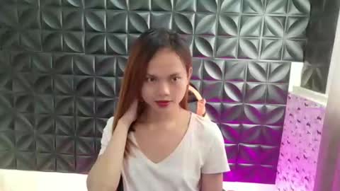 Snapshot of urasian_crisa chatting on April 24, 6:49 am urasian_crisa online show from April 24, 6:49 am