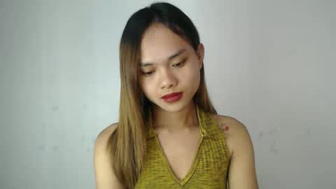Snapshot of urasian_crisa chatting on May 2, 5:01 am urasian_crisa online show from May 2, 5:01 am