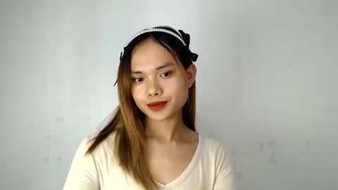 Snapshot of urasian_crisa chatting on May 8, 6:41 am urasian_crisa online show from May 8, 6:41 am