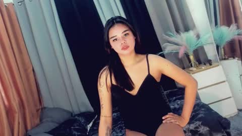 FRANCINE cum with me in pvt or pwrd online show from March 7, 5:48 am