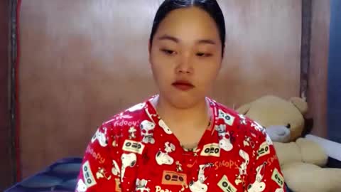 Snapshot of urasian_hotchix69 chatting on May 17, 4:32 am Lycah online show from May 17, 4:32 am