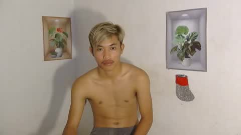 urasian_jomarie online show from March 3, 4:24 pm