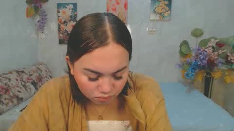 Snapshot of urasian_kat chatting on May 1, 3:44 am urasian_kat online show from May 1, 3:44 am
