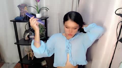 chen online show from April 22, 10:50 am