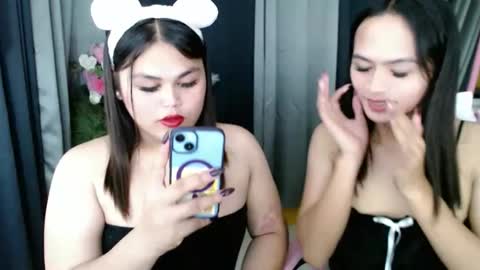 urasiancumgirl_ online show from March 17, 7:33 am