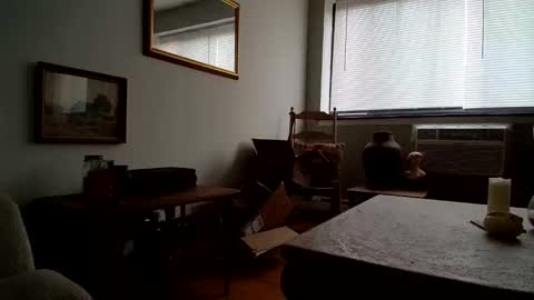 urbabygurl13 online show from May 16, 7:34 pm