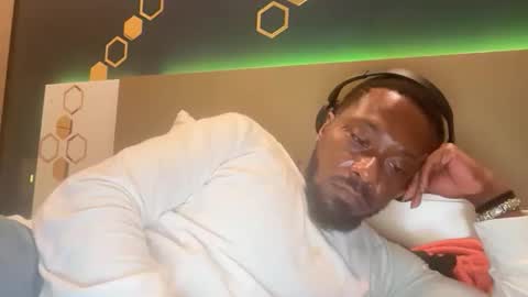 urbandick5 online show from February 22, 6:35 am