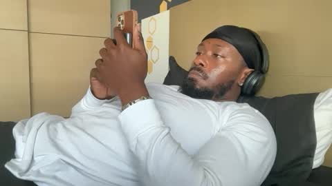 urbandick5 online show from March 1, 12:07 pm