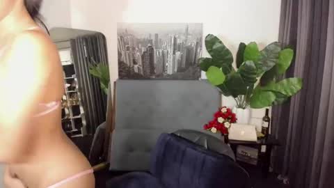 Snapshot of urbarbiecumts chatting on December 4, 8:07 pm ayah online show from December 4, 8:07 pm