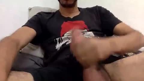 Snapshot of urbestbigdick chatting on January 27, 7:24 pm urbestbigdick online show from January 27, 7:24 pm