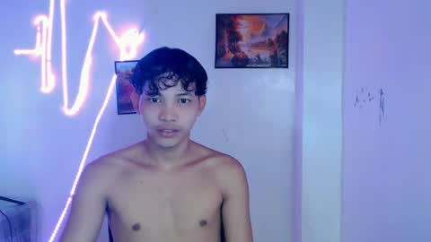 Snapshot of urbigcock_alvin chatting on June 27, 6:46 pm alvin let have some fun dont forget to follow online show from June 27, 6:46 pm