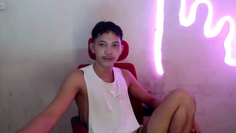 Snapshot of urbigcock_alvin chatting on July 8, 11:04 am alvin let have some fun dont forget to follow online show from July 8, 11:04 am