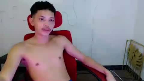 Snapshot of urbigcock_alvin chatting on July 10, 5:34 am alvin let have some fun dont forget to follow online show from July 10, 5:34 am