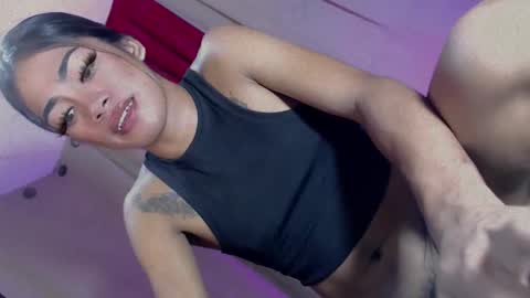 Snapshot of urbitch_haley69xx chatting on September 11, 7:47 pm Haley Mhate online show from September 11, 7:47 pm